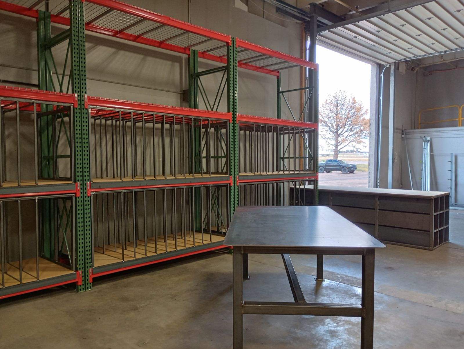 custom fabricated bins with pallet rack