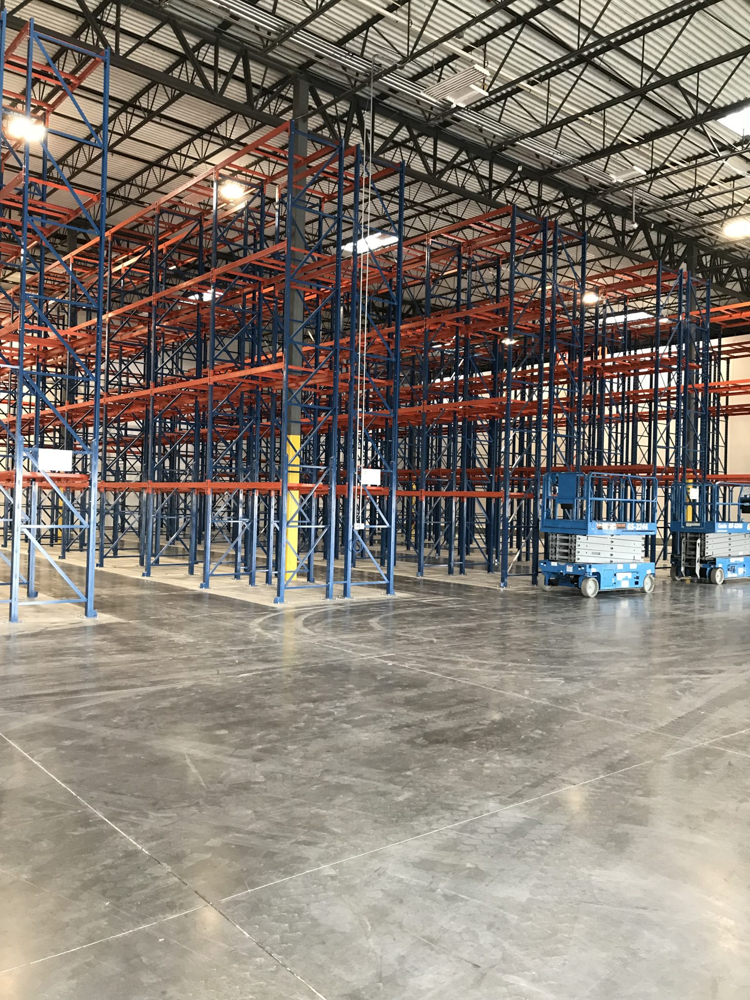 Quality Custom Distribution Western Storage and Handling