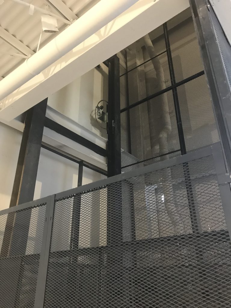 Borroughs Rivet Span shelving, edge shelving, Emich Volkswagen, Modular Drawers, Pflow, Rivet Span shelving, Span shelving, WSH, Shelving